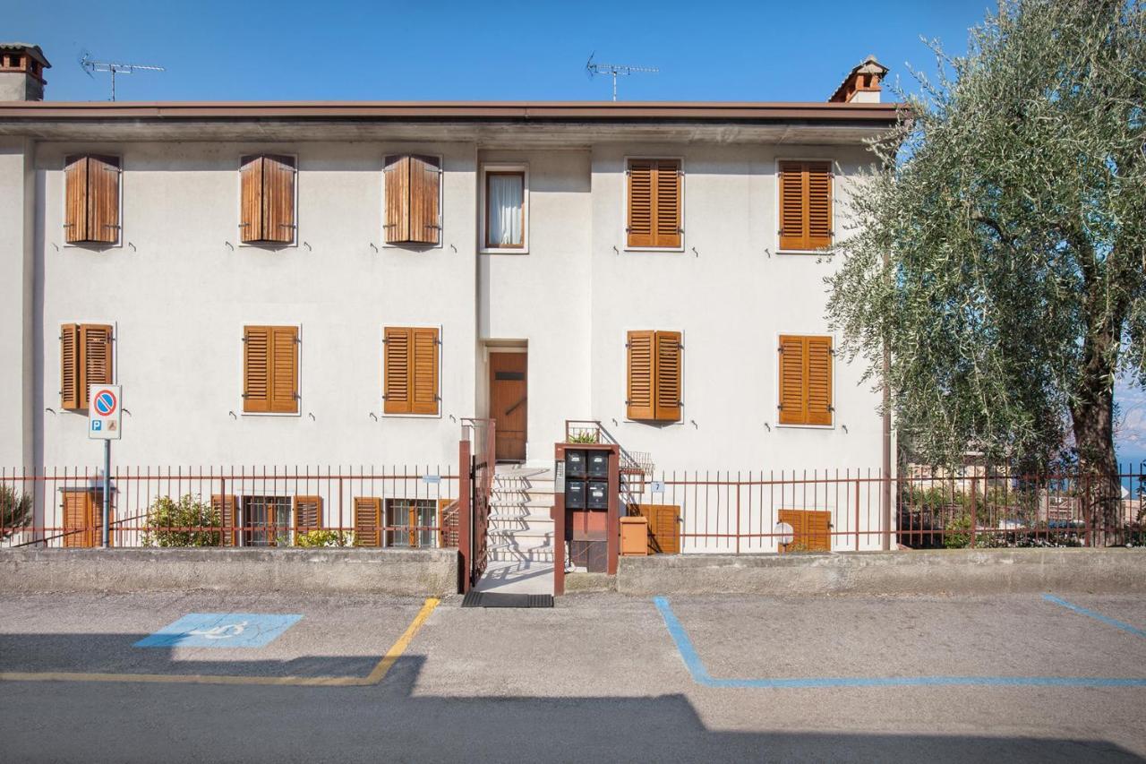 Casa Ca Romana Бренцоне-суль-Гарда Екстер'єр фото